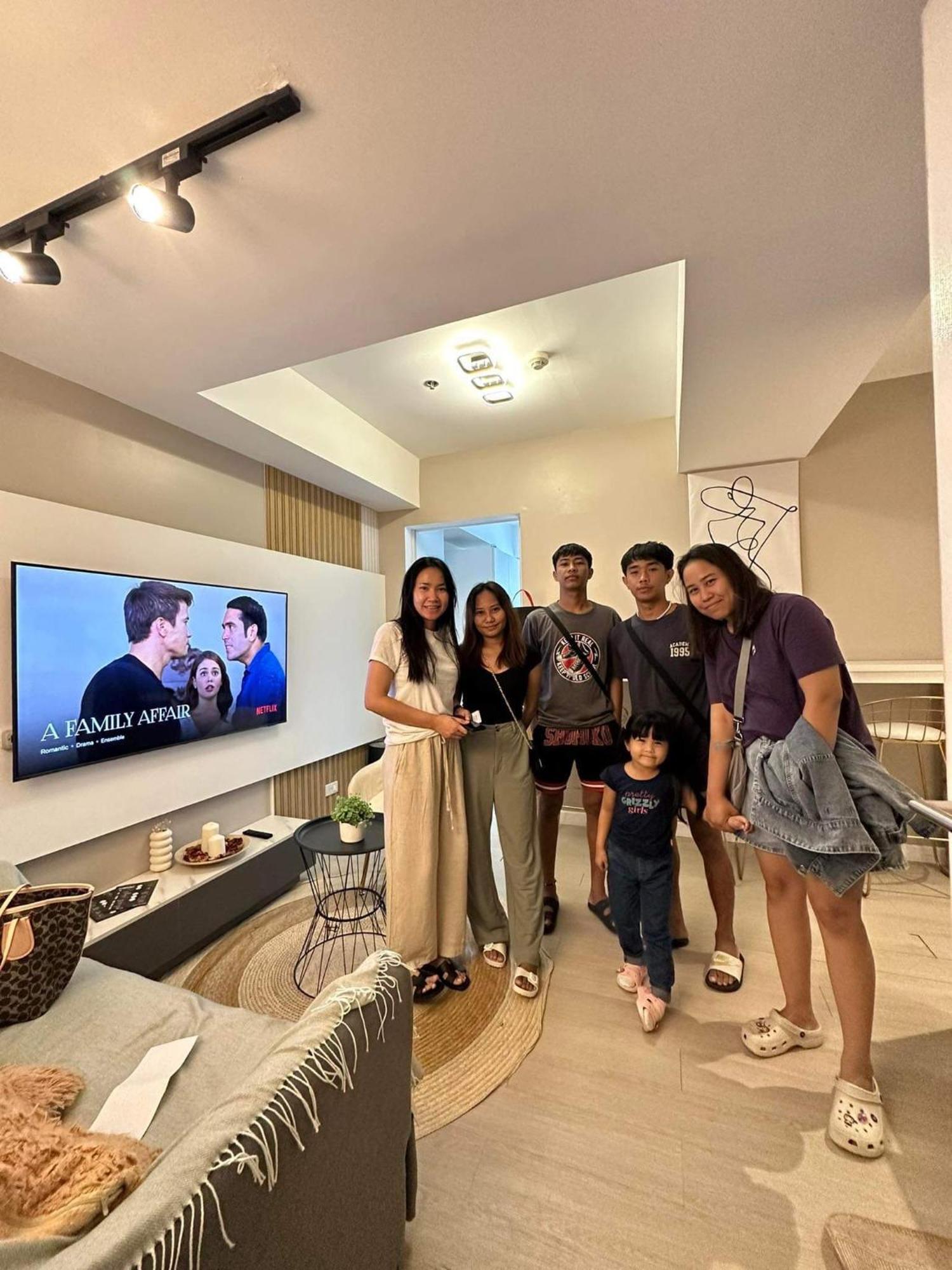 Azure Urban Resort Residence R&C - Paranaque 마닐라 외부 사진